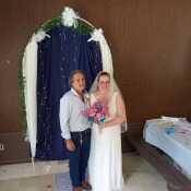 Couplelooking