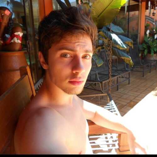 Vic95he