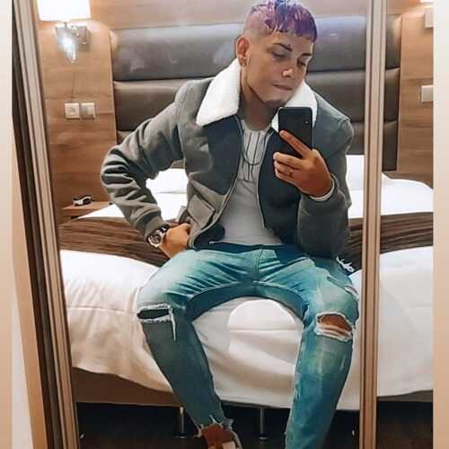 Alejandro997