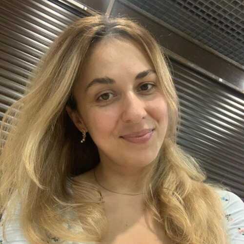Hot Emily 