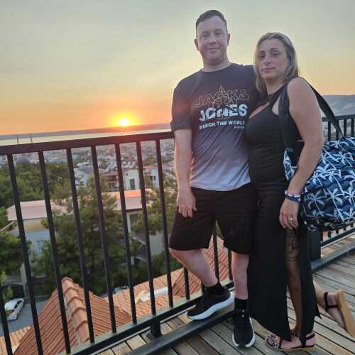 G and R