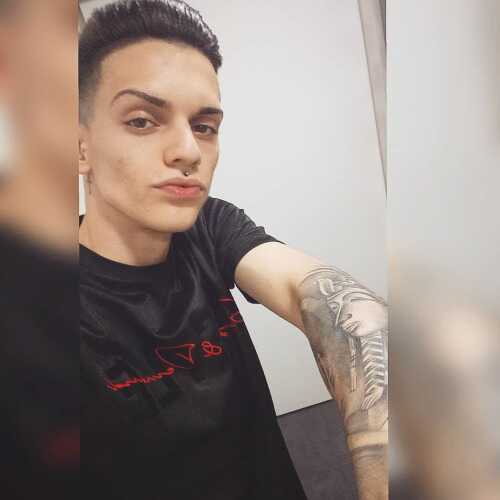 oscarwon674