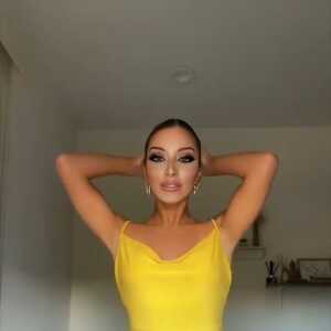 Carolavillarr476