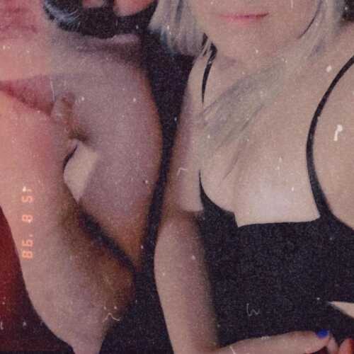 acosmicouple