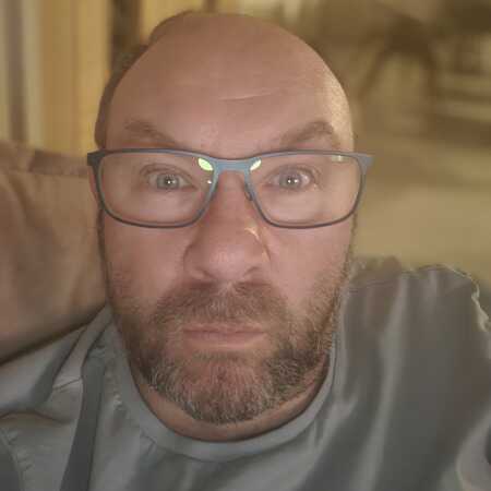 stuart profile photo