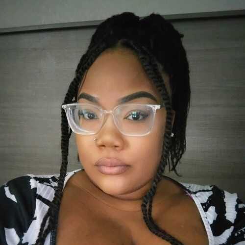 AttractiveQueen