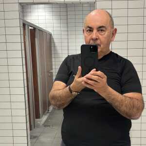 InsightfulCreatorjhgdid