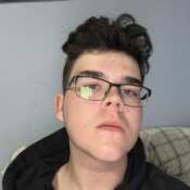Isaaclovesfeet