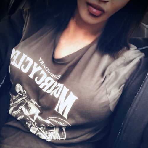 Inaaya