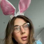 Courtney 
