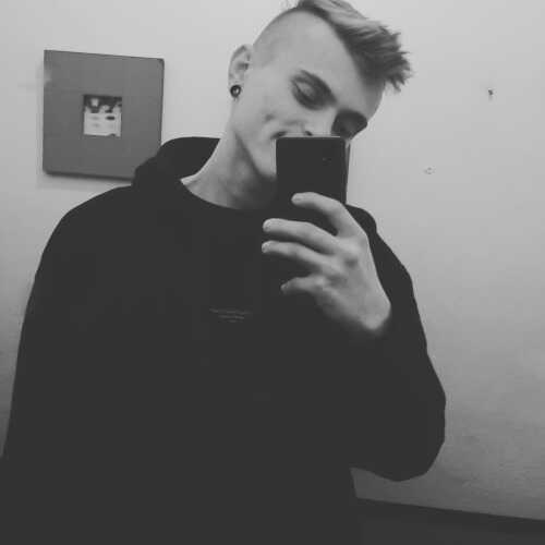 poschsebast373