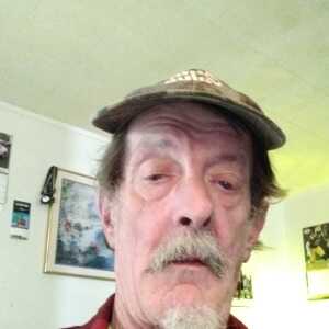 StrongVolunteer41f5e3