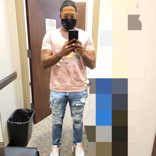 discreetguy22
