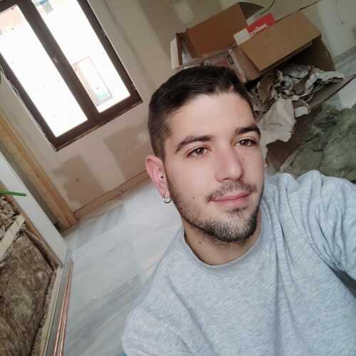 jota695