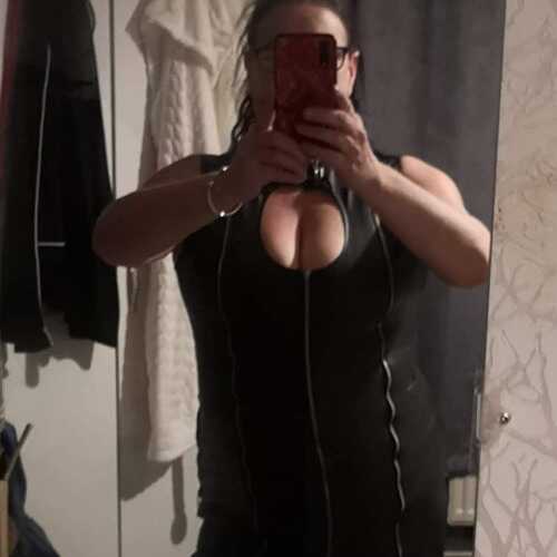 Leatherboots 69