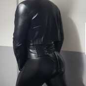 Leathercd31