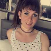 AttractiveWriter5876