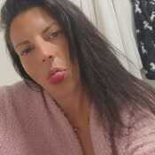 StrongSocialite94f7f8