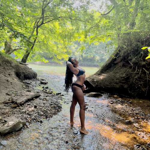Lovely_Kay