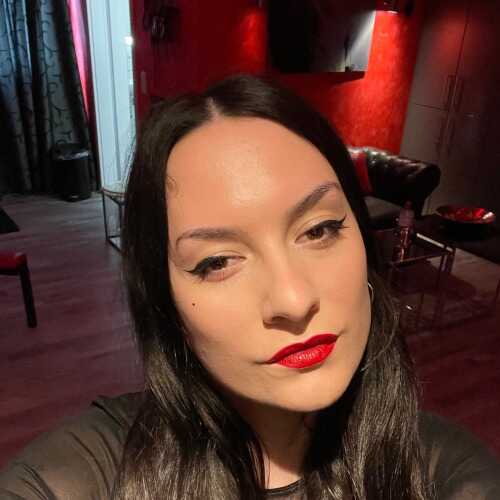 MistressLynda56