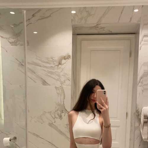 Mo22christina