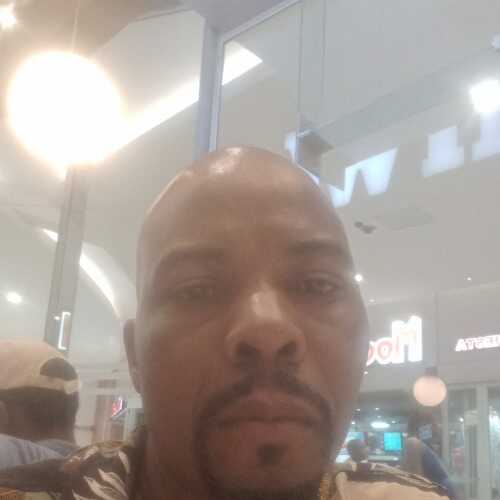 Vusi James 