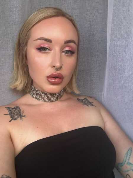 Mistress Victoria profile photo