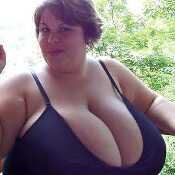 BigBettyBoobs364