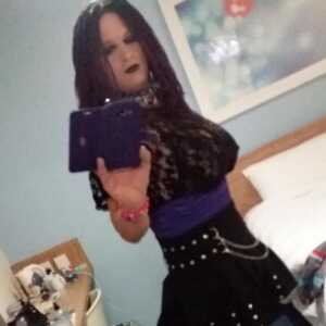 MyvanwyBlack1
