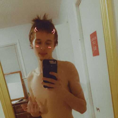 Lil_slut23