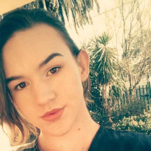 Hailey02