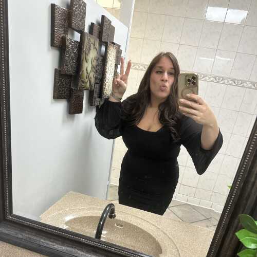 AttractiveFlirthhbdaf