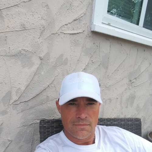 TheHockeyDude