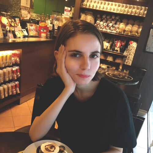 Monica918