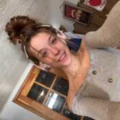 SympatheticSinger10c6f7