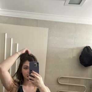ConfidentWandererhcgdah
