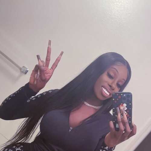 Chyna 