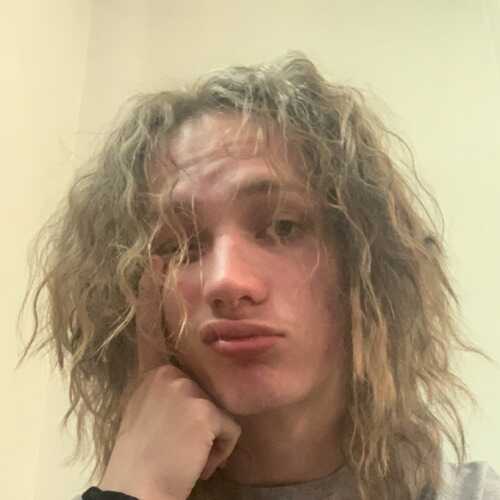 Boytoy:)<3
