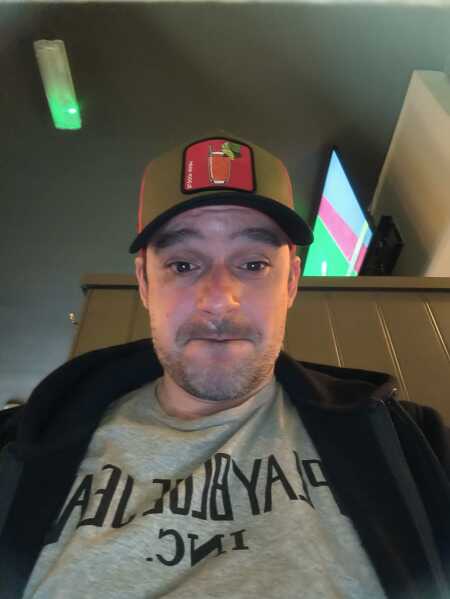 Janos profile photo