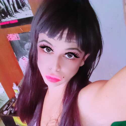 Nai.Flores.2001