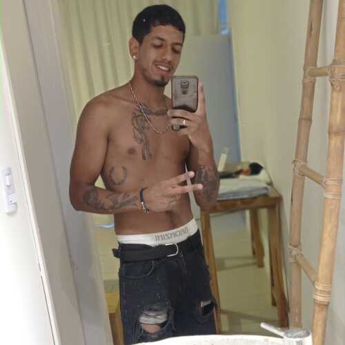 Robert01