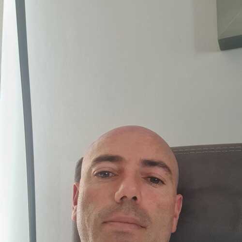 Donyvan74
