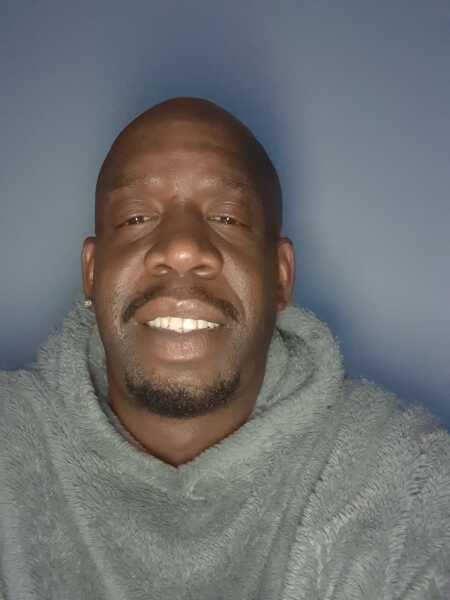 AttractiveCharmer profile photo