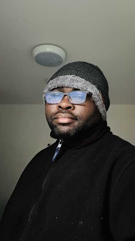 Vee2050 profile photo