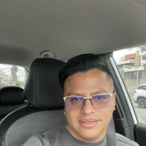 CarlosC208