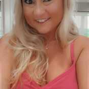 mistressbecky101
