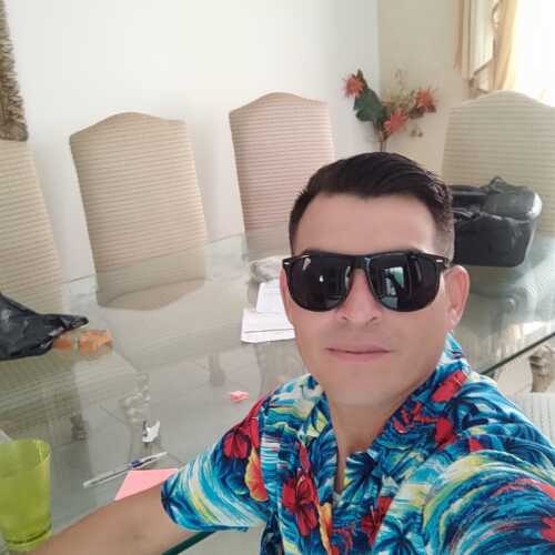 adrianre879