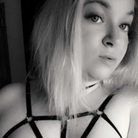 khi717 profile photo