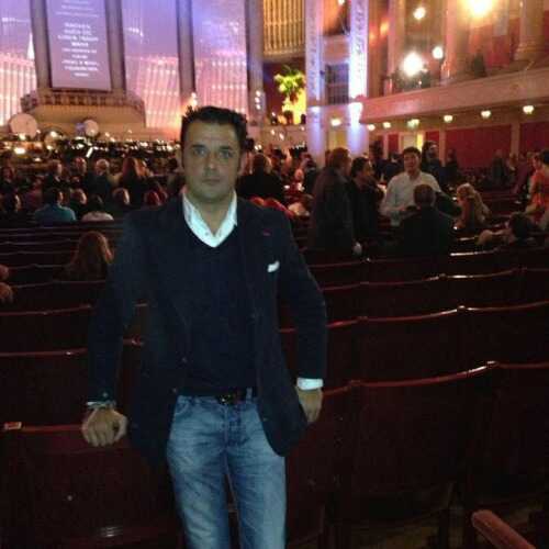 dsquared2