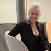 ladykh078